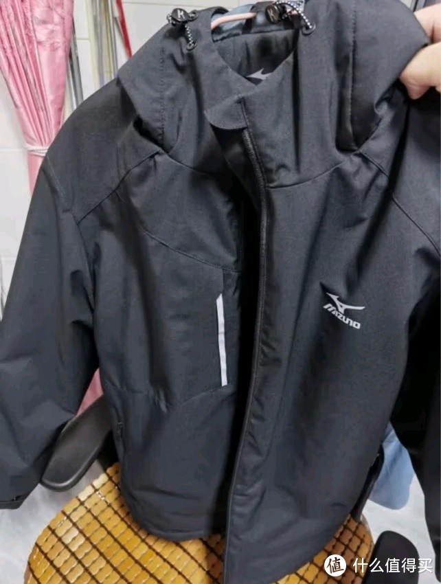 美津浓加绒夹克,保暖又时尚