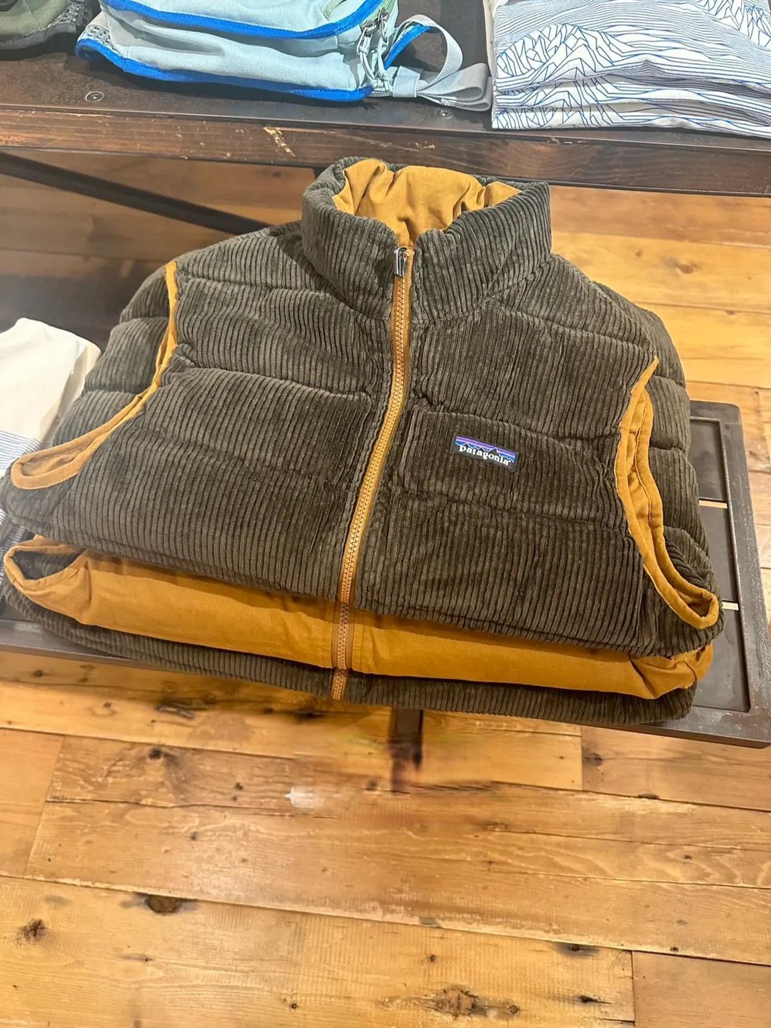 Patagonia R1与R2系列:不同气候环境下的最佳穿搭指南